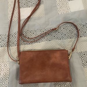Crossbody/clutch